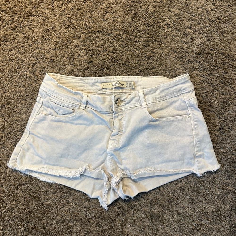 Zara Women's Light Denim Jean Shorts